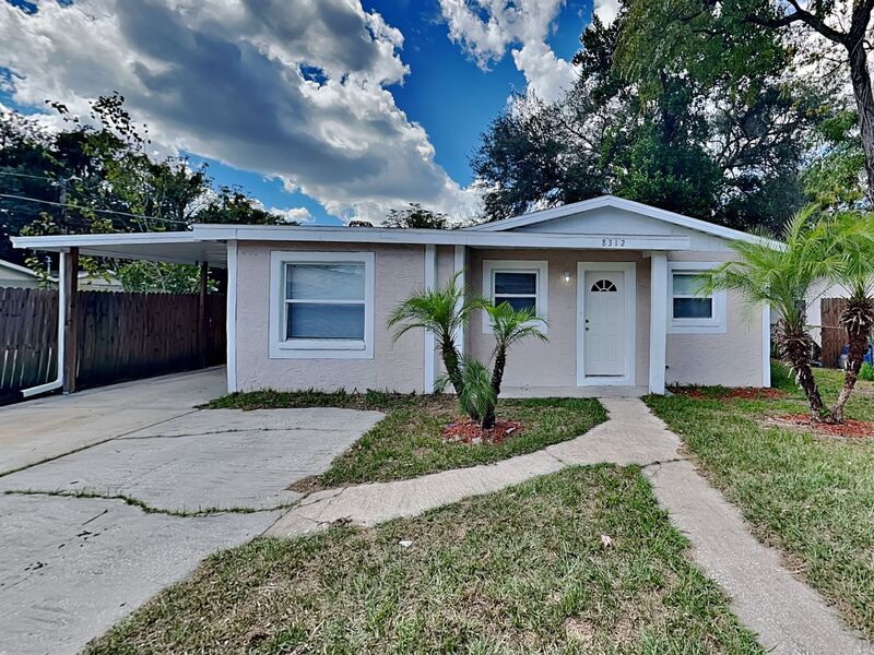 Tampa House: 8312 N 39th St