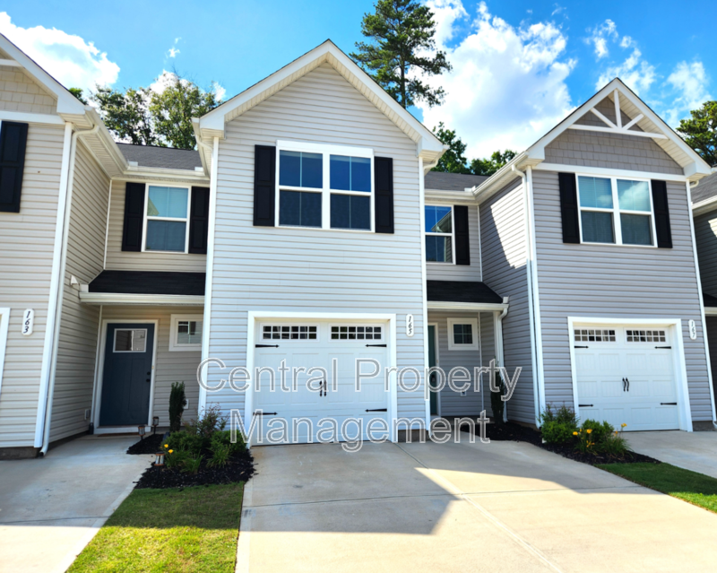 Greenville House: 165 Sarnesfield Way