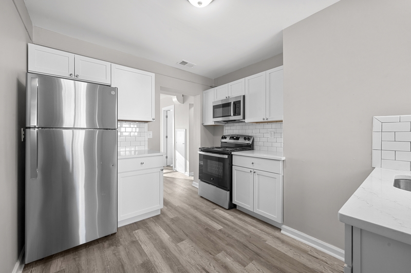 Warren Condo: 6735 Ford Ave.