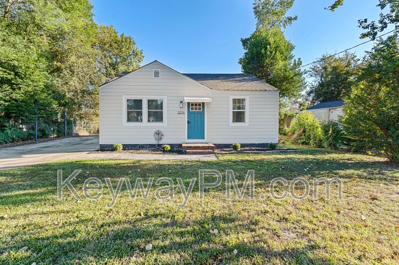 Augusta House: 2014 Lanier Drive