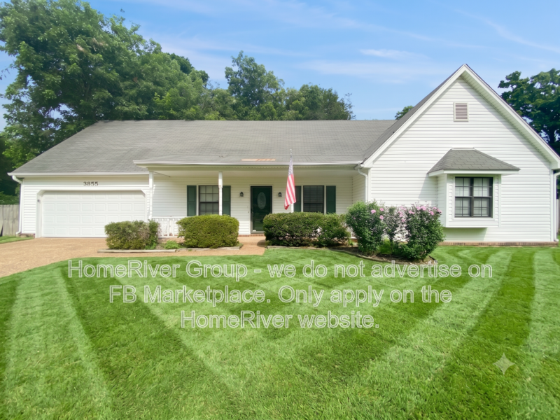 Bartlett House: 3955 Oak Acres Cv