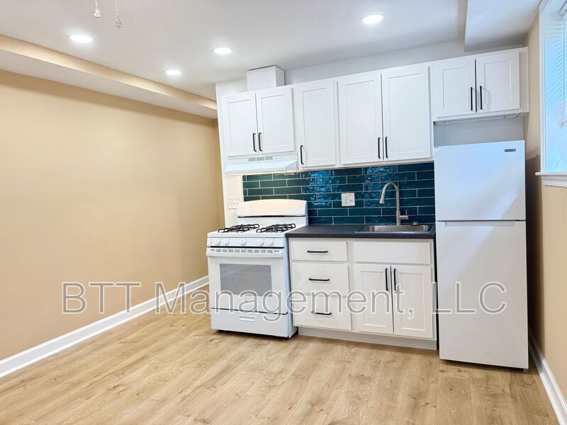 Takoma Park Condo: 8310 Garland Ave