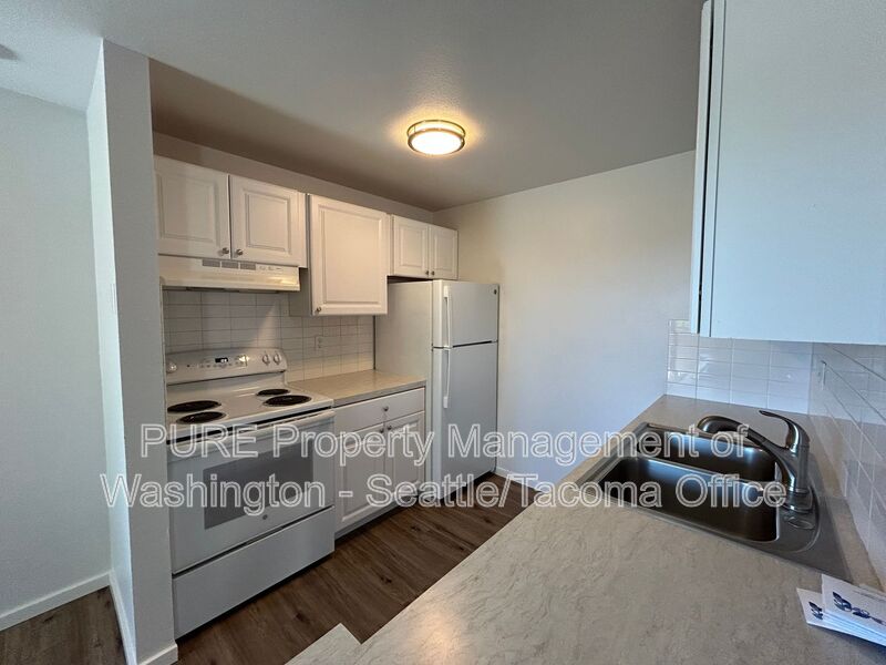 Tacoma Condo: 6601 S 8th St