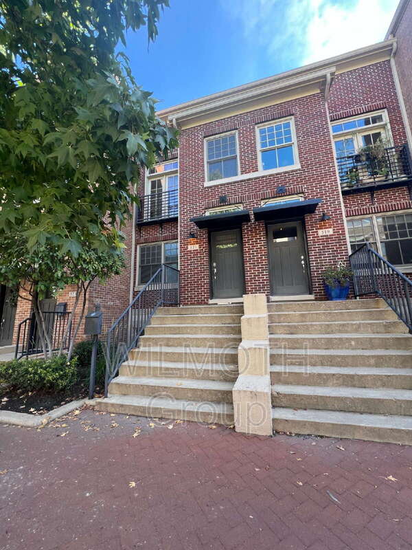 Indianapolis House: 521 North Park Avenue