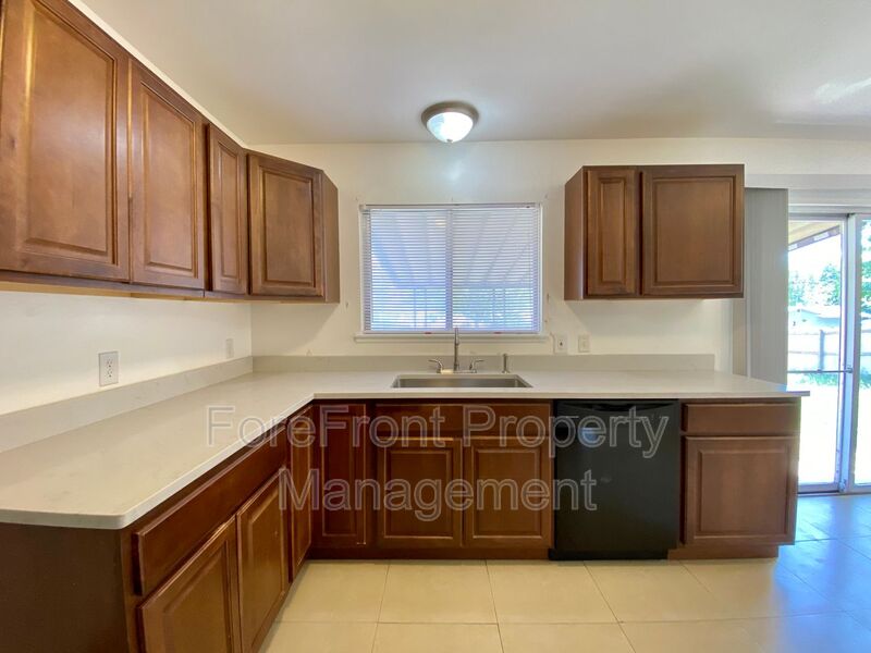 3419 Shady Springs San Antonio TX 78230-4932 - Photo 16