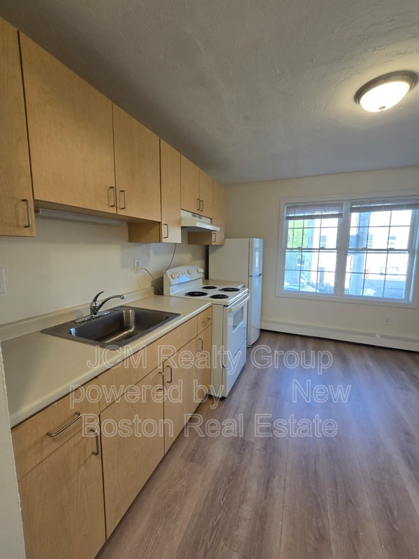 Peabody Condo: 111 Main St