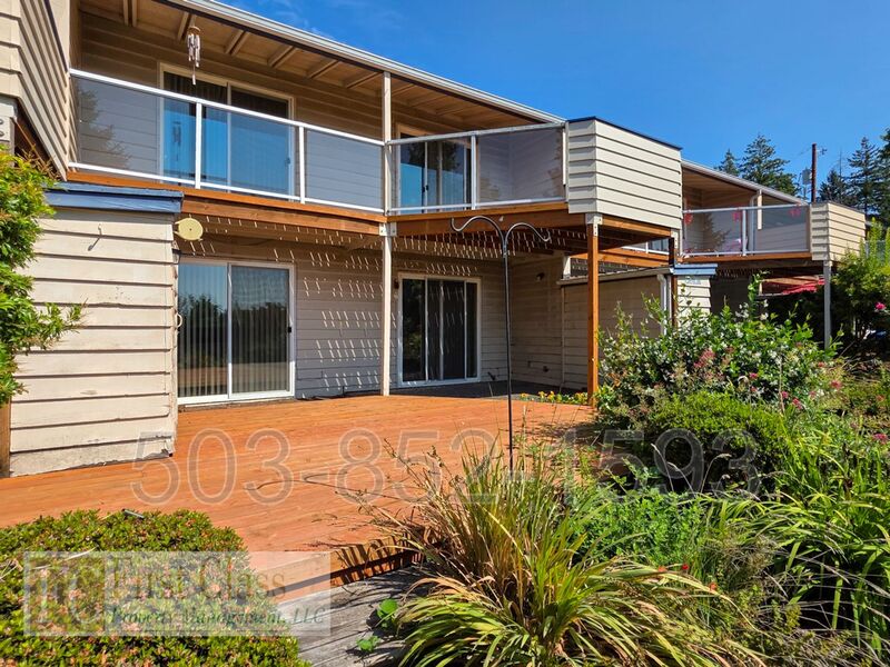 PORTLAND Condo: 8500 SW CANYON DR