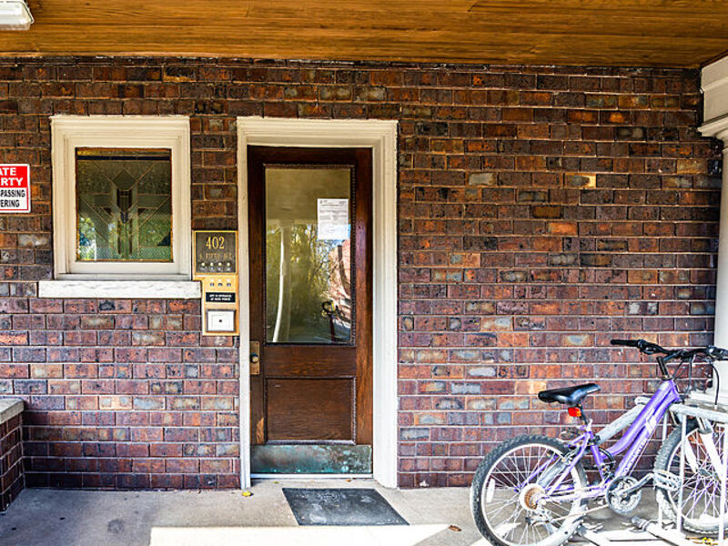 Ann Arbor Condo: 402 South 5th Avenue