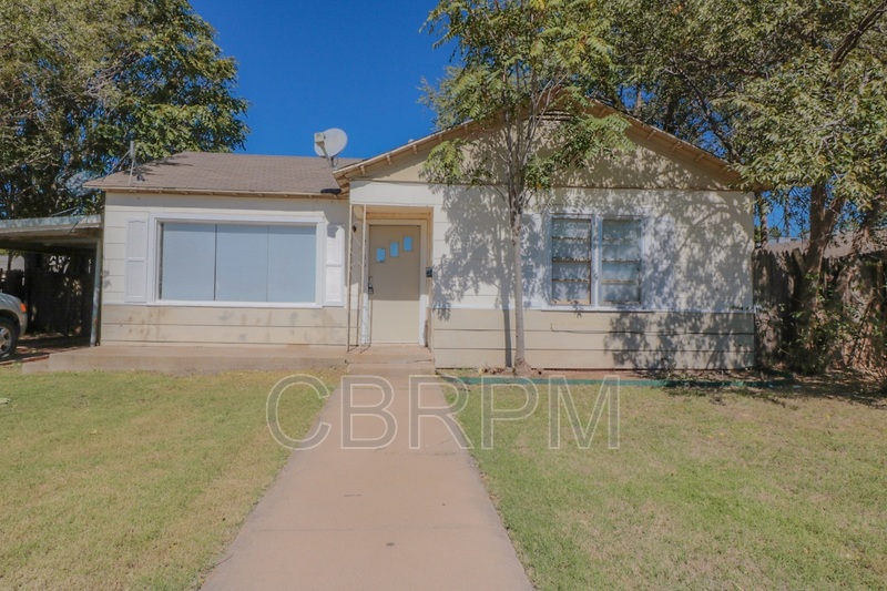 Lubbock House: 2108 38th Street