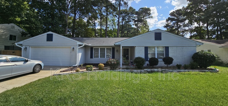 Virginia Beach House: 4712 Thresher Ct.