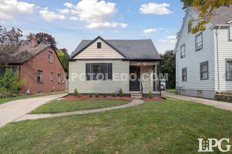 Toledo House: 2736 Northwood Ave