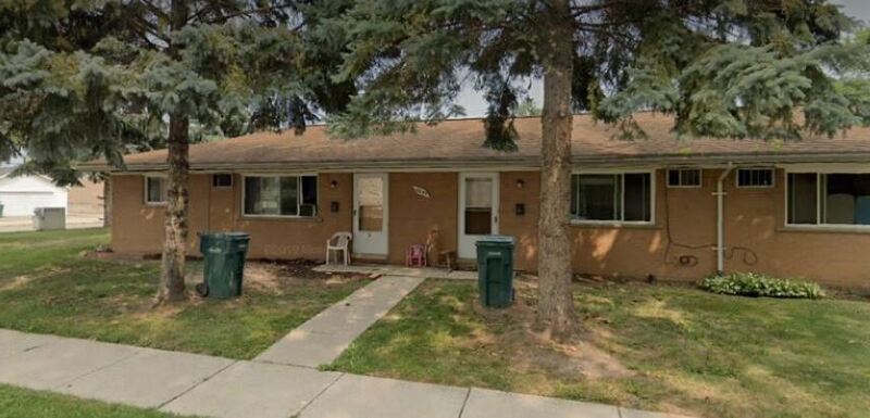 Lincoln Park Condo: 4059 Longtin Avenue - 1