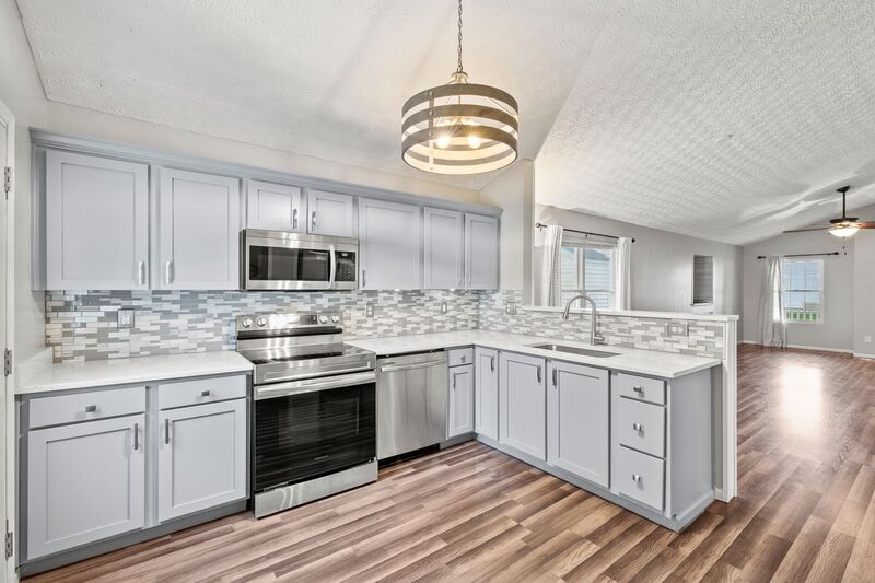 Columbus House: 1522 Sargas Street