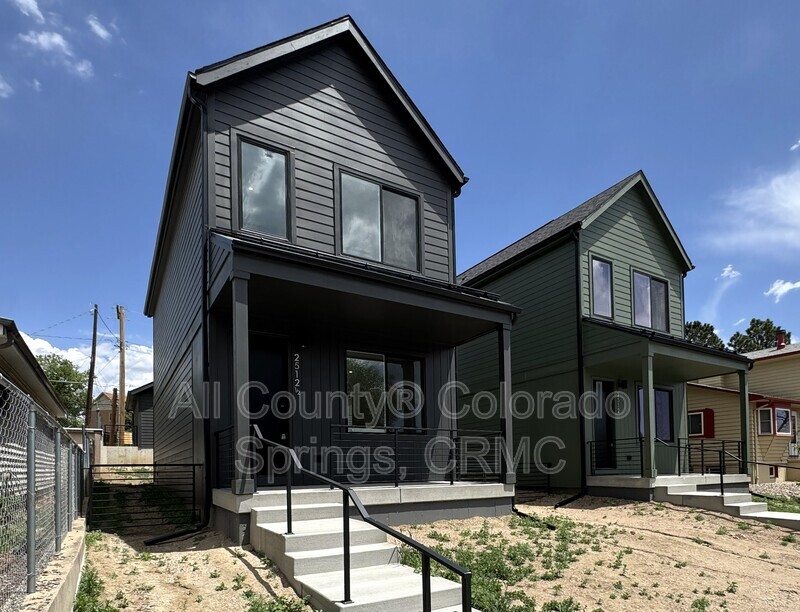Colorado Springs House: 2512 1/2 West Bijou Street