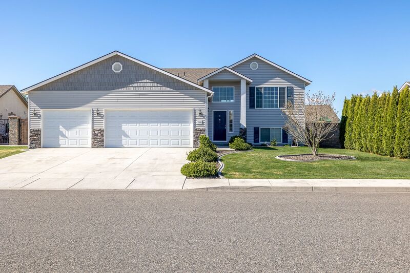 Pasco House: 7920 Chehalis Dr