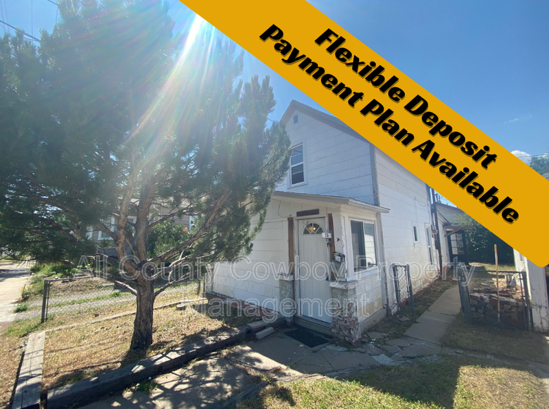 Laramie House: 510 E. Lewis St.