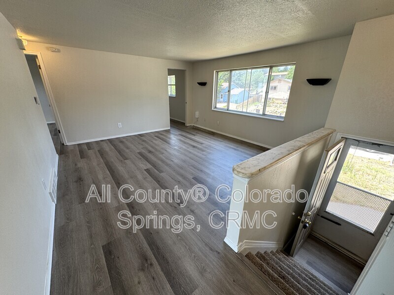 Colorado Springs House: 1237 Chiricahua Drive