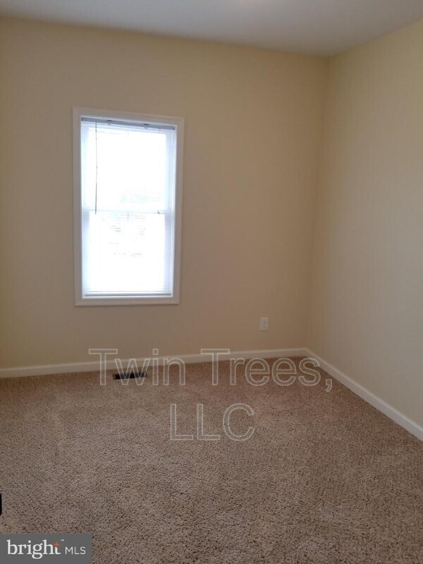 Mount Jackson Condo: 5937 King Street