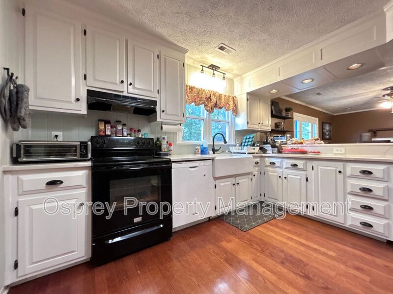 Welcome Home to 710 Carywood Lane! "ASK ABOUT OUR ZERO DEPOSIT" - Photo 3