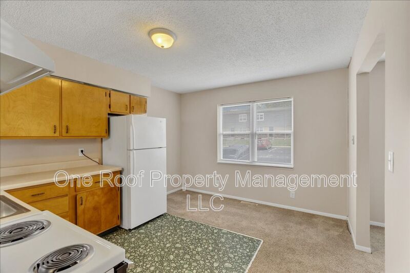 Harrisonville House: 701 Linwood Dr.