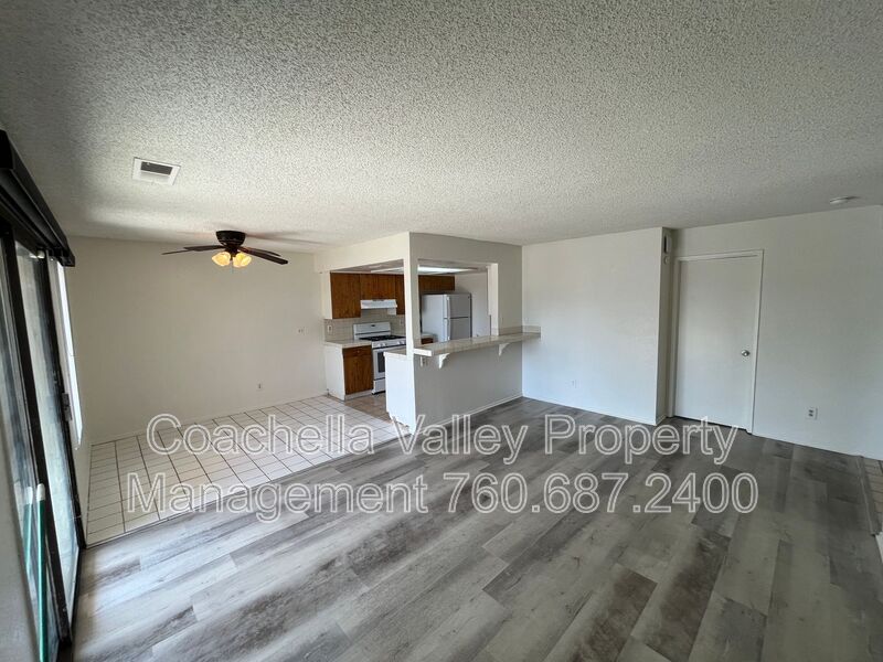 Cathedral City House: 32455 Cielo Vista Rd