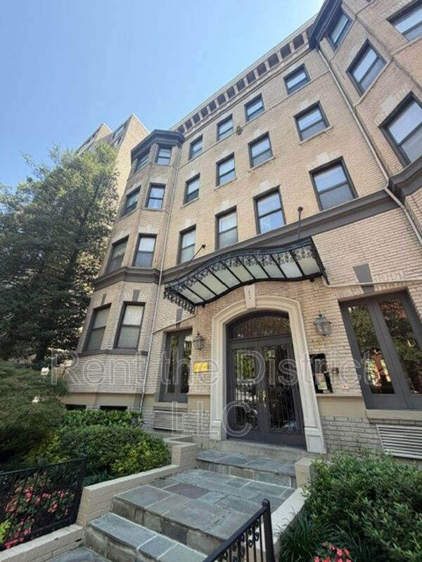 Washington Condo: 2012 O Street NW