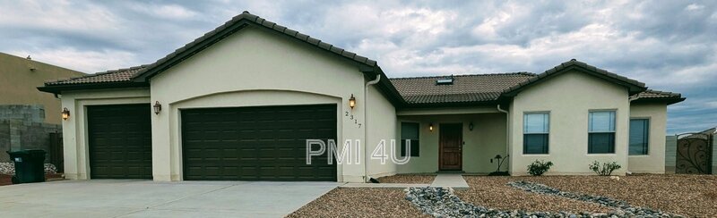 Rio Rancho House: 2317 Garden Rd NE