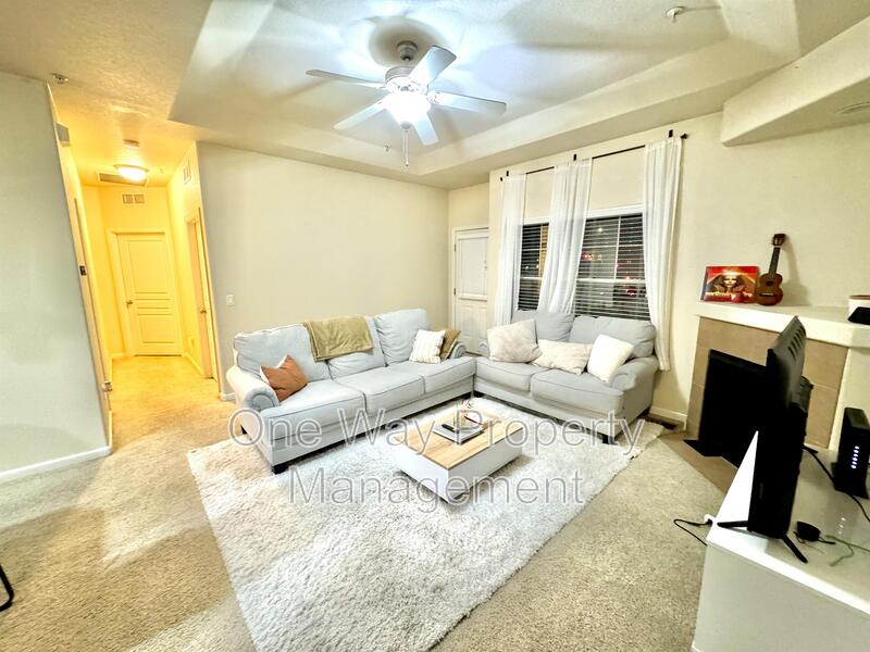 Windsor House: 2177 Cape Hatteras Dr #7