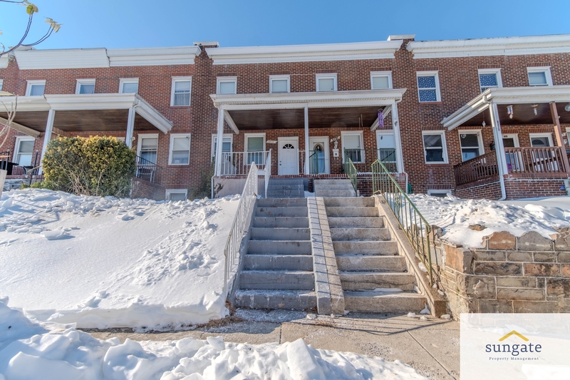 Baltimore Townhome: 2018 Griffis Ave