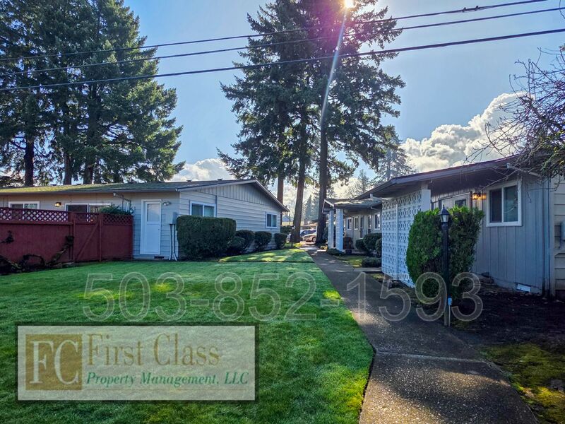 PORTLAND Condo: 18001 NE PACIFIC ST