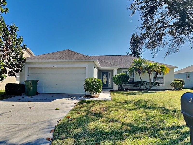 Winter Haven House: 523 Terranova Cir