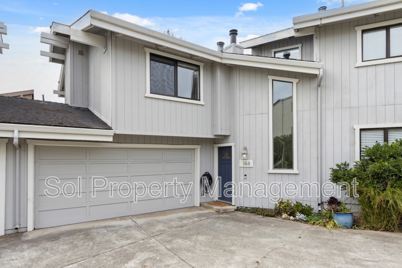 Aptos House: 144 Provincetown Court