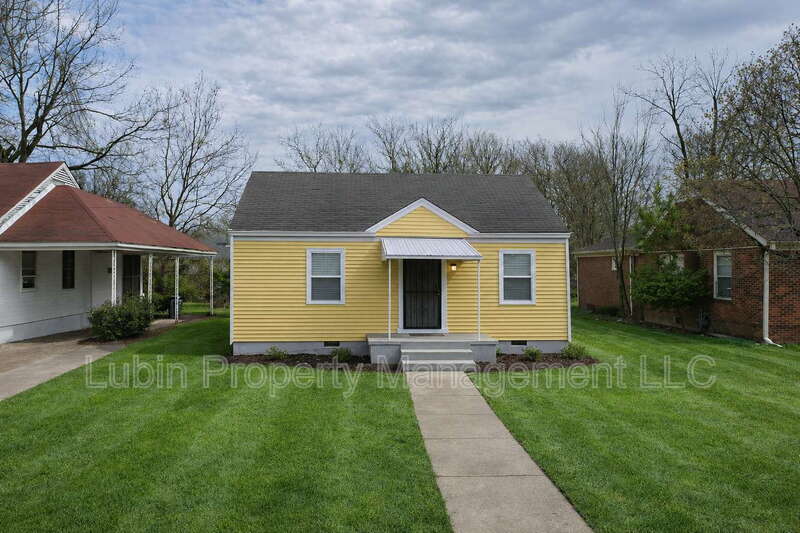 Memphis House: 1368 Springdale St