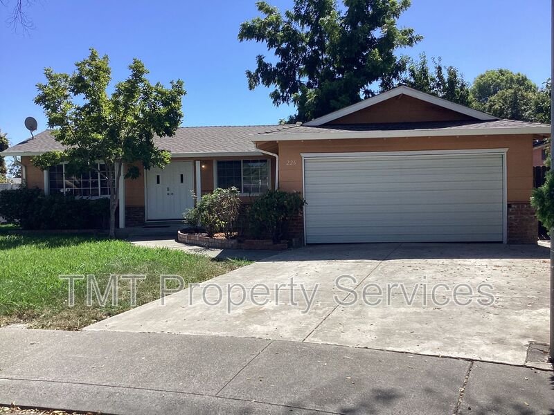 Stockton House: 226 Kilt Ct