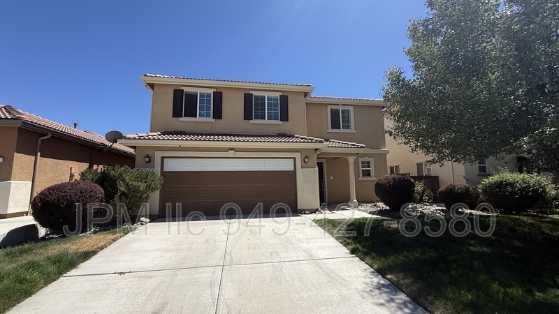 Reno House: 330 Bulluno Dr