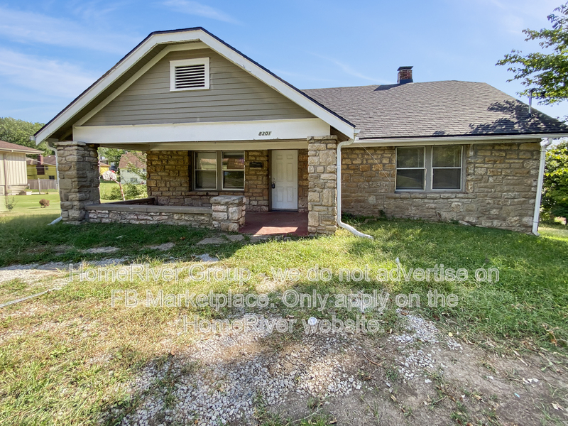 Kansas City Condo: 8301 E 55th St