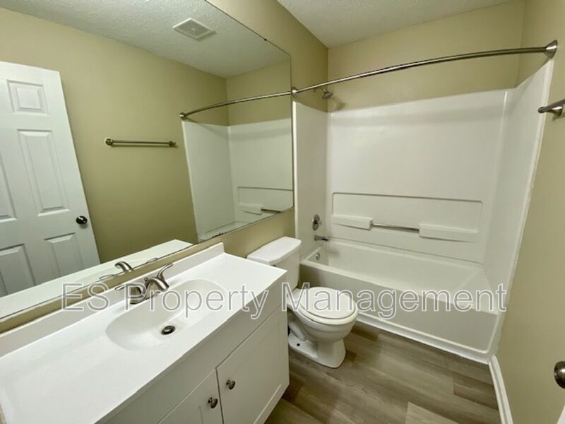 Wonderful 4 Bedroom 2.5 Bathroom Two Story Home in Lawrence! - Photo 32