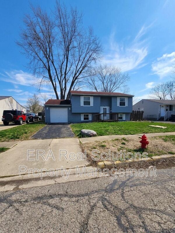 Columbus House: 3314 Fontaine Rd