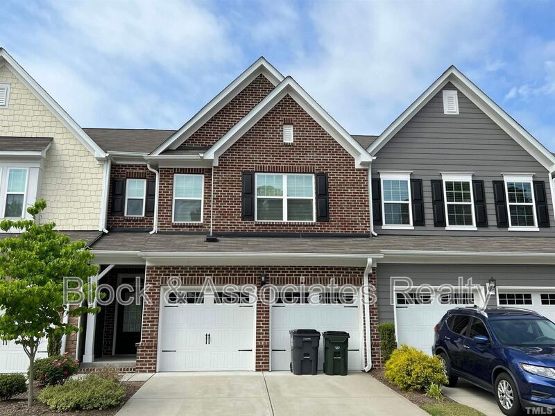 Apex House: 1156 Lookout Ridge Rd