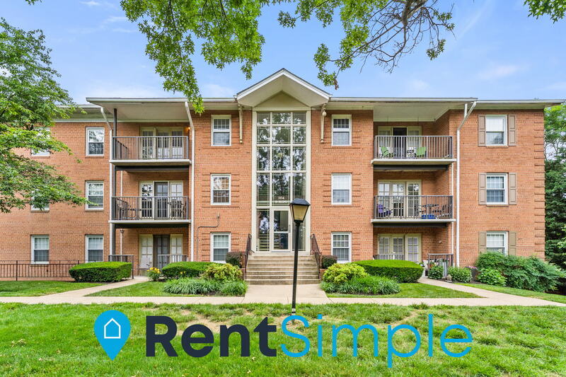 Falls Church Condo: 3334 Spring Lane