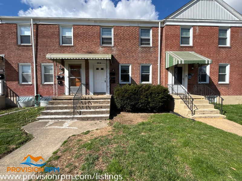 Dundalk Condo: 2916 Cornwall Road