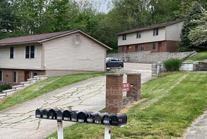 Heath Condo: 1688 Watson Rd SE