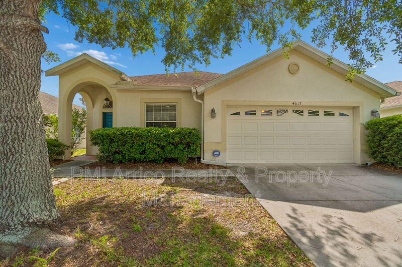 Wesley Chapel House: 4017 Langdrum Dr