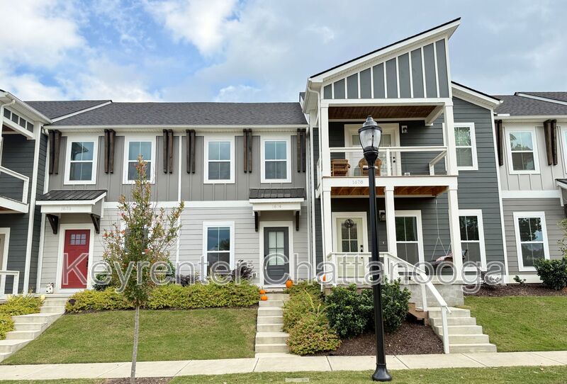 Chattanooga Townhome: 1674 S Watkins St