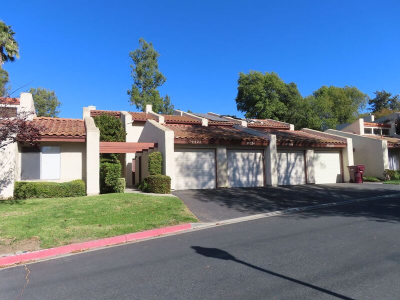 Murrieta House: 29324 Via Frontera