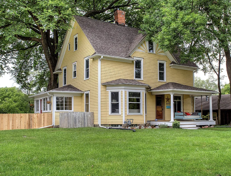 Ames House: 107 South Riverside Drive