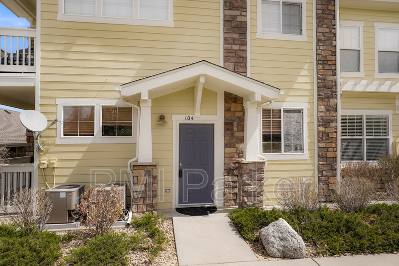 Parker Condo: 9441 Ashbury Cir