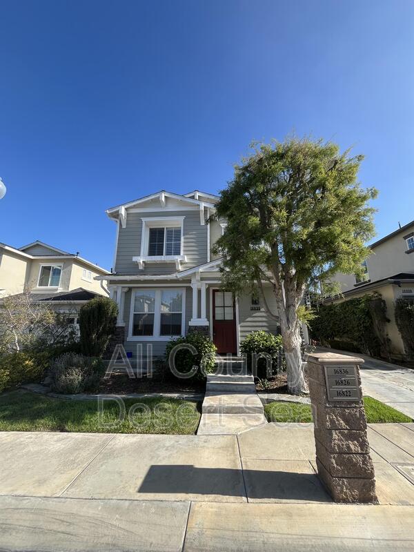 Huntington Beach House: 16826 Clovergreen ln