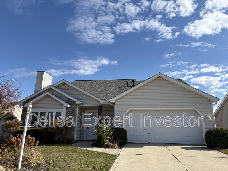 Fort Wayne House: 12020 Wandering Way