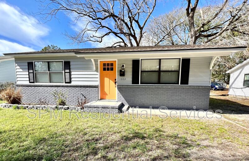 Wilmington House: 1003 Mcrae St